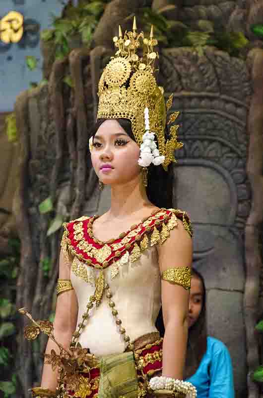 75 - Camboya - Siem Reap - danzas tradicionales